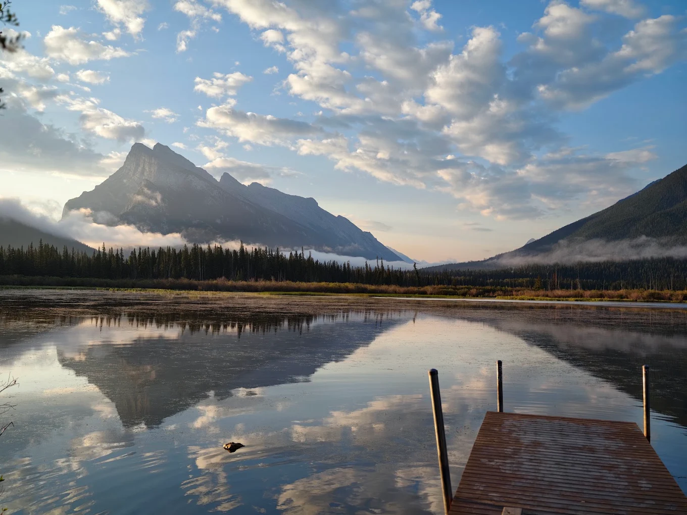 Vermilion Lakes post